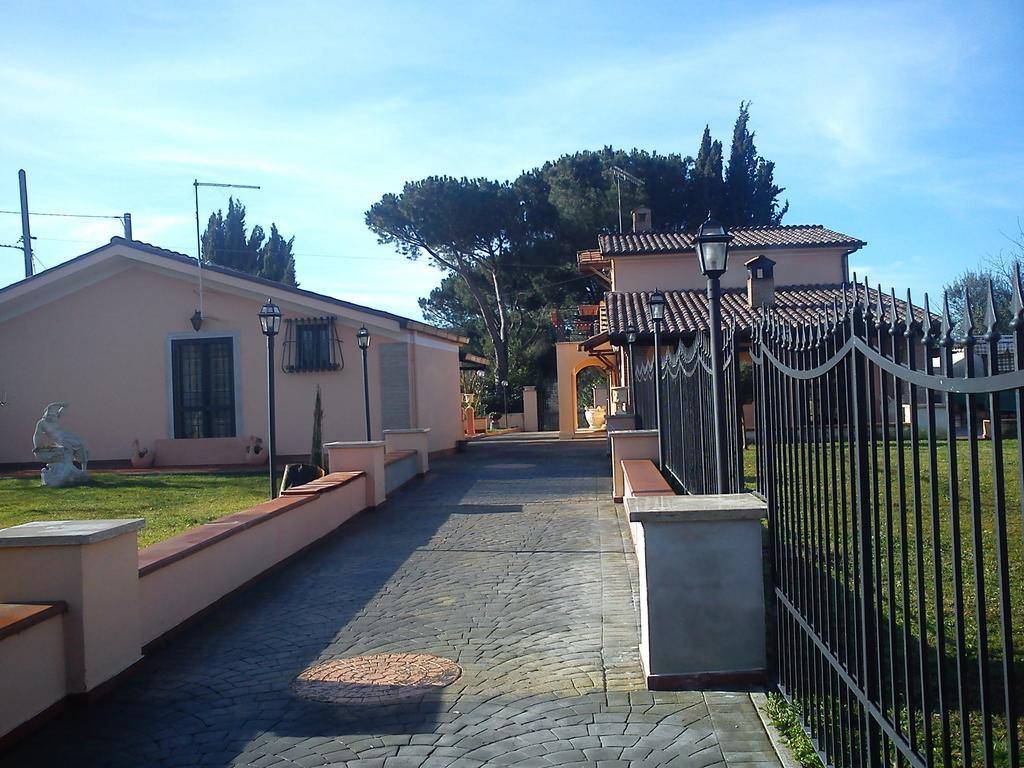 Villa Paradise Resort Gallicano nel Lazio Cameră foto